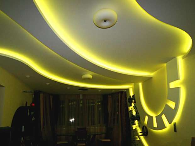 Применение светодиодной ленты: творческий и функциональный элемент для освещения и декора